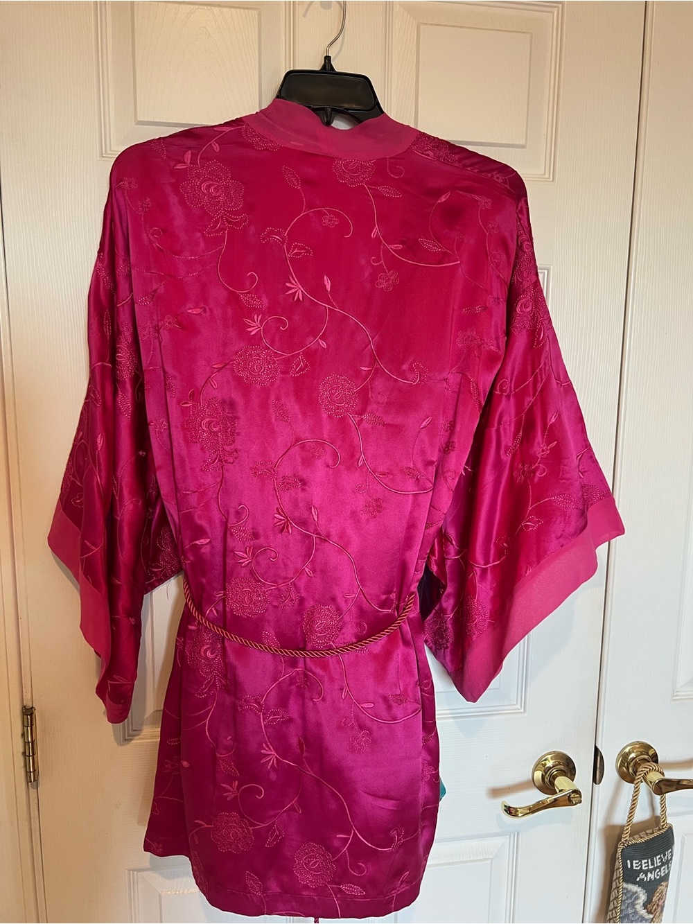 Victoria’s Secret “Silk Top Quality” Satin Sheen EMBROIDERED Gold Label Robe NWT - Picture 14 of 16